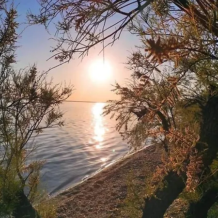 Lana Starigrad-Paklenica